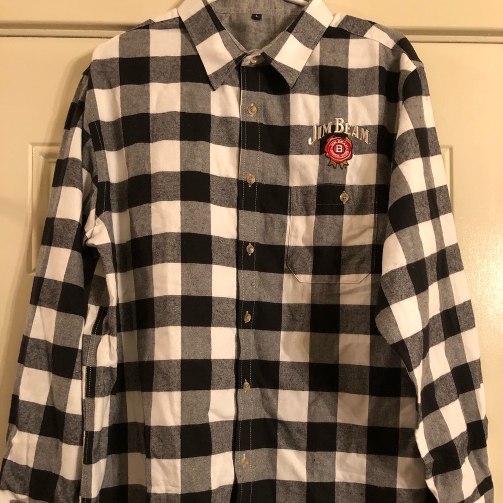 For all my Jim Beam Lovers! Black, Grey and white button down flannel.